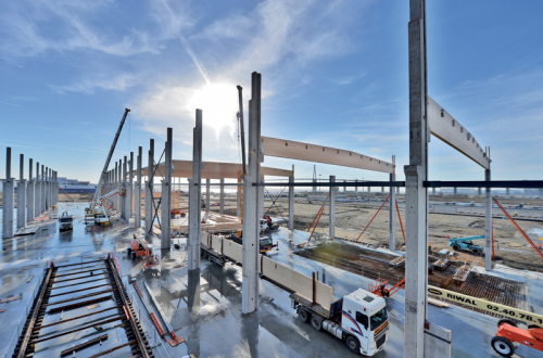 Charpente en lamellé collé du bâtiment Alstom Wind