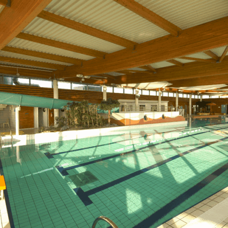 charpente en bois pour piscine