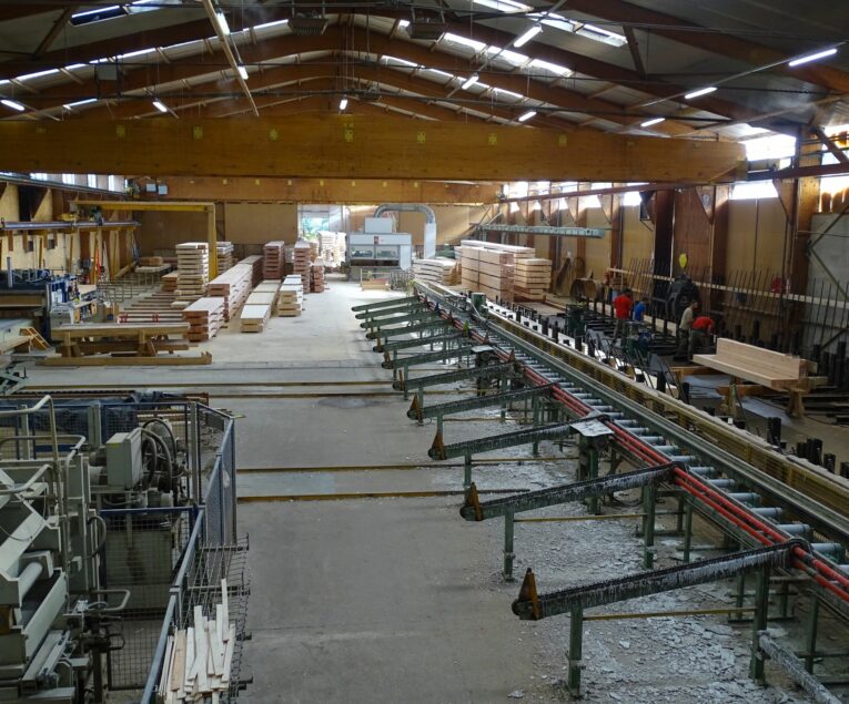 Usine de fabrication de poutre BLC