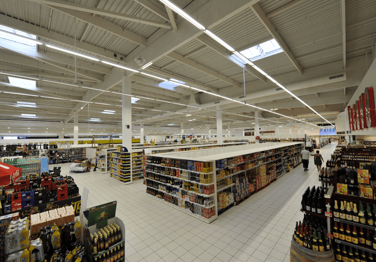 charpente en bois pour centre commercial