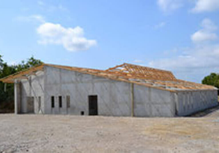 charpente en bois pour dojo